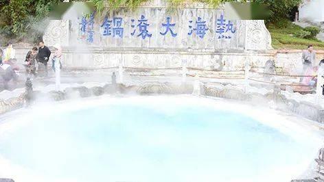 救援年轻女歌手